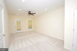 1571 Renate Dr, Woodbridge, VA 22192 - Photo 35