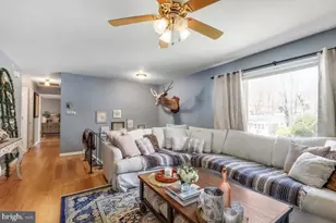 13705 Kerrydale Rd, Woodbridge, VA 22193 - Photo 7