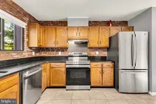 2103 Old Landing Way, Woodbridge, VA 22191 - Photo 17