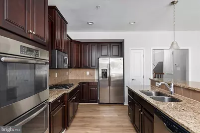 7438 Brunson Circle, Gainesville, VA 20155 - Photo 11