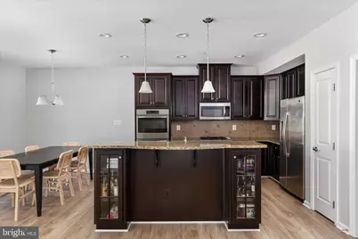 7438 Brunson Circle, Gainesville, VA 20155 - Photo 7