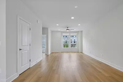 6703 Upland Manor Drive, Gainesville, VA 20155 - Photo 5