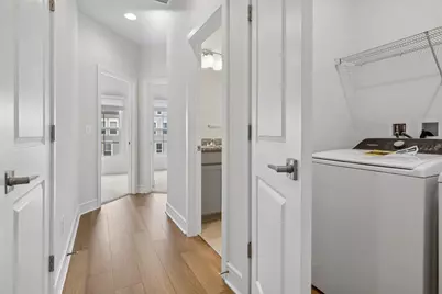 6703 Upland Manor Drive, Gainesville, VA 20155 - Photo 13
