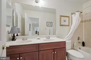 4765 Charter Ct, Woodbridge, VA 22192 - Photo 23