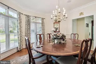 4765 Charter Ct, Woodbridge, VA 22192 - Photo 5