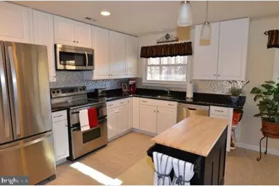 3993 Orange Street, Triangle, VA 22172 - Photo 3