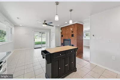 3993 Orange Street, Triangle, VA 22172 - Photo 9
