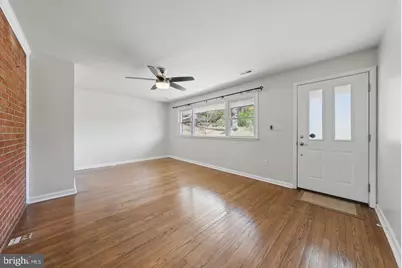 3993 Orange Street, Triangle, VA 22172 - Photo 7