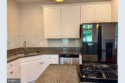 15519 Exmore Court, Woodbridge, VA 22191 - Photo 5
