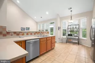 3944 Solstice Ln, Dumfries, VA 22025 - Photo 11