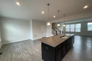 7821 Cove Point Dr, Manassas, VA 20109 - Photo 7
