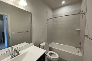 7821 Cove Point Dr, Manassas, VA 20109 - Photo 15