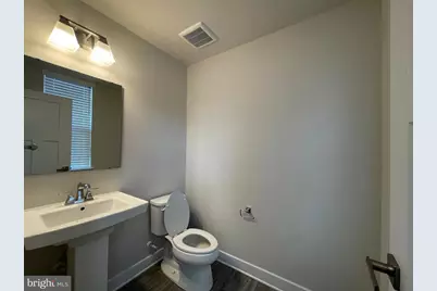 7821 Cove Point Drive, Manassas, VA 20109 - Photo 3