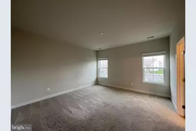 7821 Cove Point Drive, Manassas, VA 20109 - Photo 9