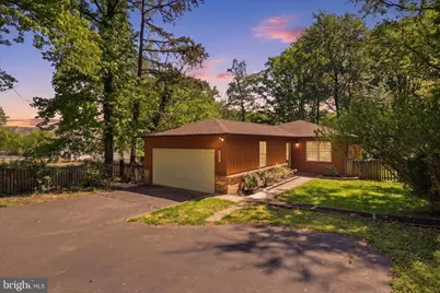 18507 Amidon Avenue, Triangle, VA 22172 - Photo 1