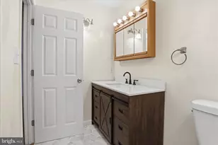 18507 Amidon Ave, Triangle, VA 22172 - Photo 17