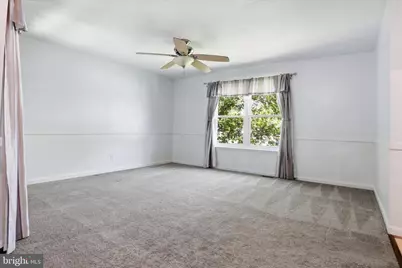 18507 Amidon Avenue, Triangle, VA 22172 - Photo 5