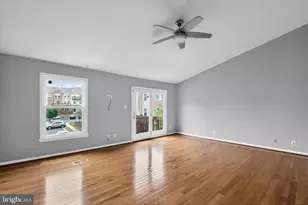 12578 Kempston Ln, Woodbridge, VA 22192 - Photo 5