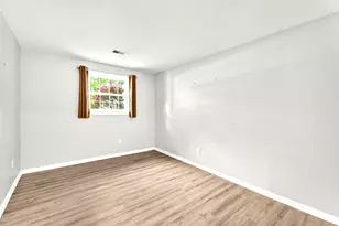 4104 Crescent Hills Dr, Haymarket, VA 20169 - Photo 37