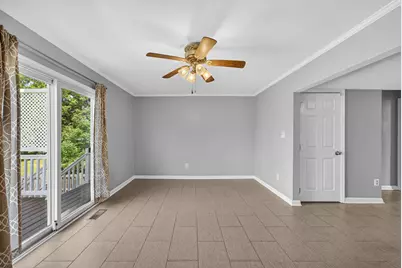 8636 Newton Place, Manassas, VA 20111 - Photo 9