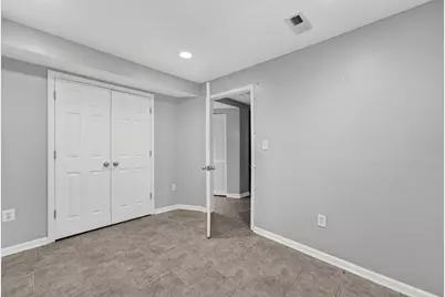 8636 Newton Place, Manassas, VA 20111 - Photo 17