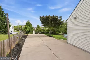 5626 Reardon Ln, Woodbridge, VA 22193 - Photo 5