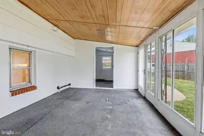 9415 Chatham Street, Manassas, VA 20110 - Photo 33