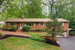 18309 Cabin Rd, Triangle, VA 22172 - Photo 1