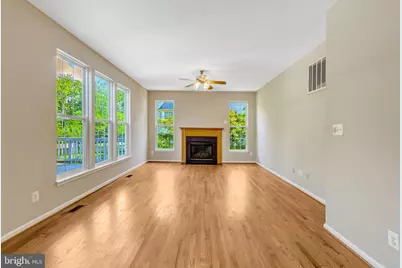 15540 Wigeon Way, Woodbridge, VA 22191 - Photo 7