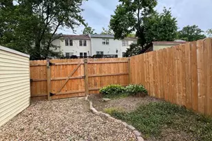 12320 Woodlawn Ct, Woodbridge, VA 22192 - Photo 19