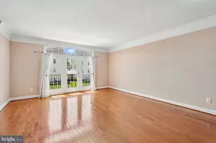 6898 Witton Cir, Gainesville, VA 20155 - Photo 15