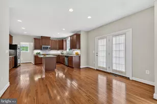 10882 Monocacy Way, Manassas, VA 20112 - Photo 7