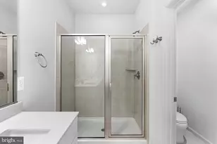 2612 Neabsco Common Pl, Woodbridge, VA 22191 - Photo 21