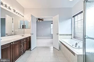 6916 Birkenhead Pl, Gainesville, VA 20155 - Photo 35