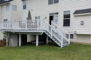 8776 Lords View Loop, Gainesville, VA 20155 - Photo 3