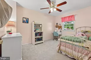 2069 Mayflower Dr, Woodbridge, VA 22192 - Photo 23