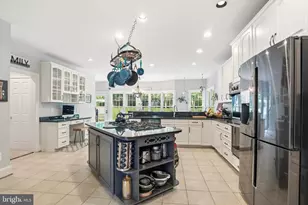 5528 Roan Chapel Dr, Haymarket, VA 20169 - Photo 9