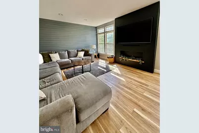 6708 Edgartown Way, Gainesville, VA 20155 - Photo 19