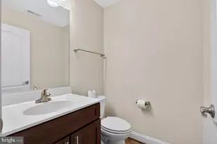 3711 Chippendale Cir, Woodbridge, VA 22193 - Photo 23