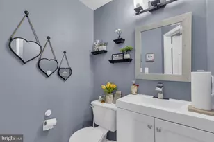 16844 Winston Ln, Woodbridge, VA 22191 - Photo 13