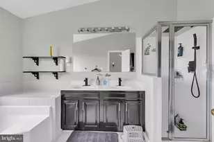16844 Winston Ln, Woodbridge, VA 22191 - Photo 17