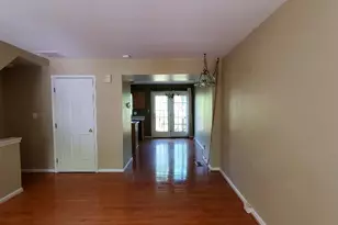 2036 Stargrass Ct, Woodbridge, VA 22192 - Photo 3