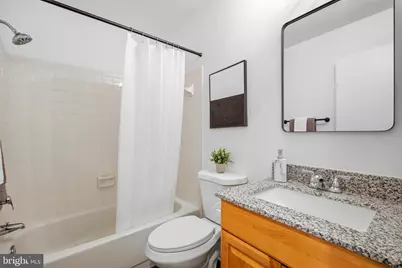 11989 Point Longstreet Way, Woodbridge, VA 22192 - Photo 25
