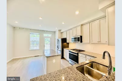 18374 Reaper Hill Court, Triangle, VA 22172 - Photo 11