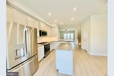 18374 Reaper Hill Court, Triangle, VA 22172 - Photo 5