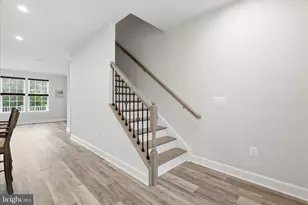 8761 Elsing Green Dr, Manassas, VA 20112 - Photo 17