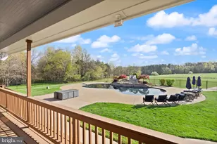 9351 Mackenzie Meadow Ct, Nokesville, VA 20181 - Photo 25