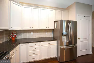 15829 Fourmile Creek Court, Haymarket, VA 20169 - Photo 25