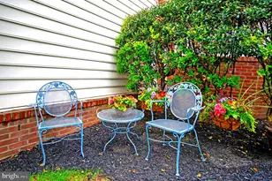 15829 Fourmile Creek Ct, Haymarket, VA 20169 - Photo 3