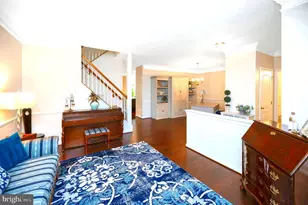 15829 Fourmile Creek Ct, Haymarket, VA 20169 - Photo 9